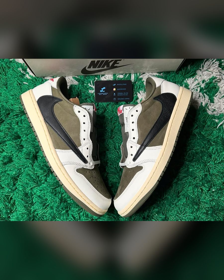 AIR JORDAN Jordan 1 Retro Low OG SP “Travis Scott Medium Olive”
