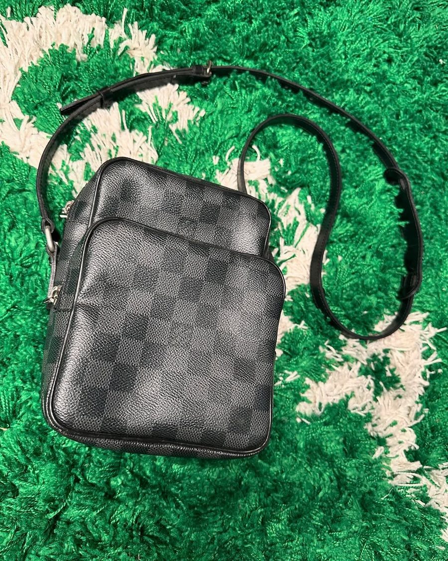 LOUIS VUITTON Side Bag